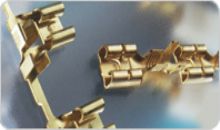 FASTON非絕緣插孔和殼體